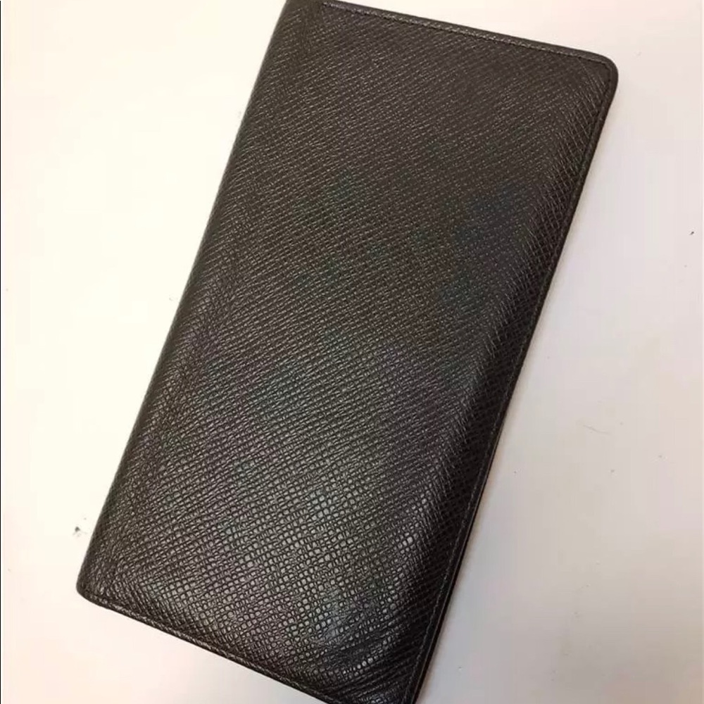 SOLD ❌❌❌Louis Vuitton Wallet